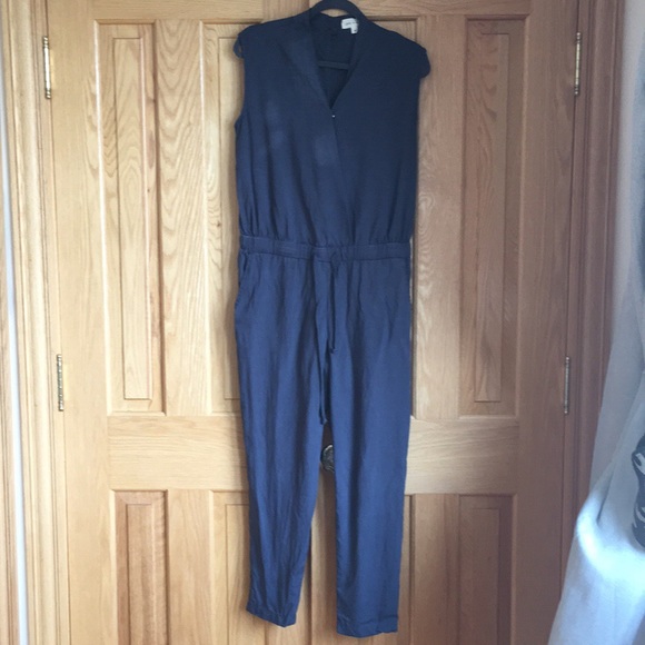 Anthropologie Pants - cloth & stone jumpsuit Anthropologie NWOT w/defect